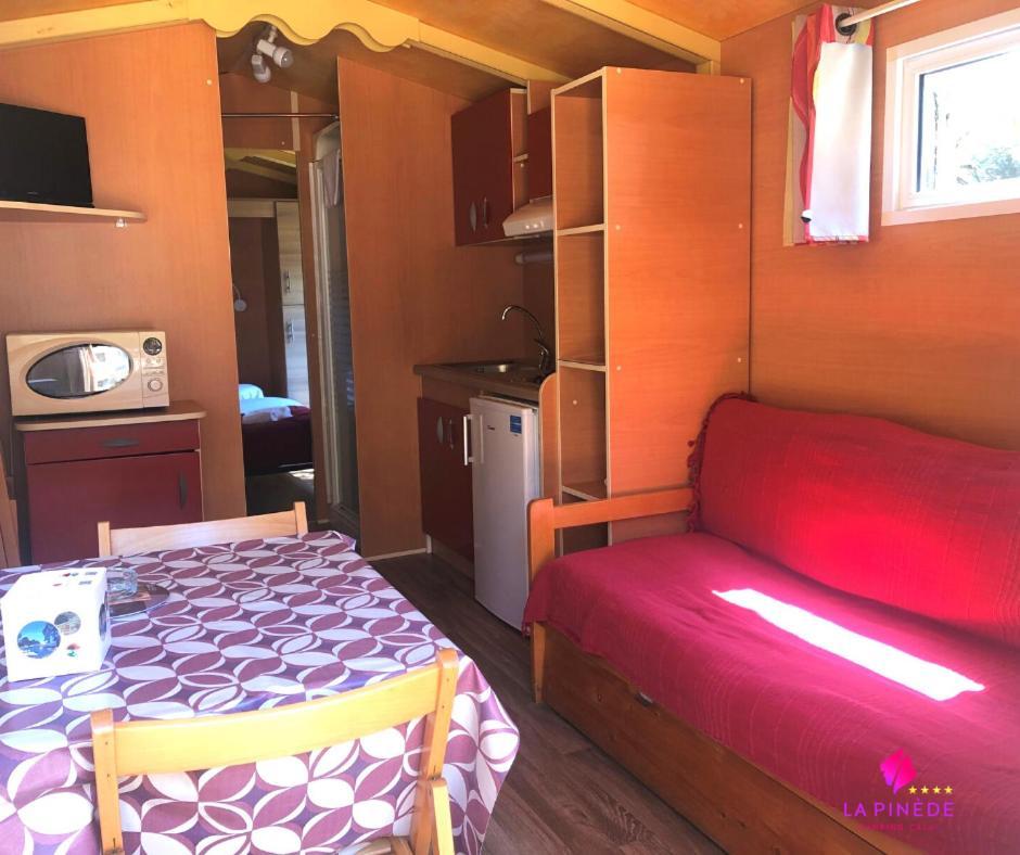 Camping La Pinède Calvi  Esterno foto