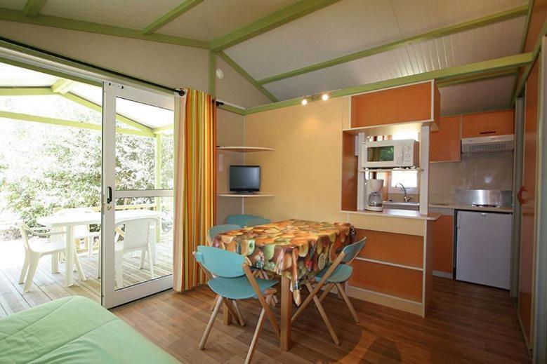 Camping La Pinède Calvi  Esterno foto